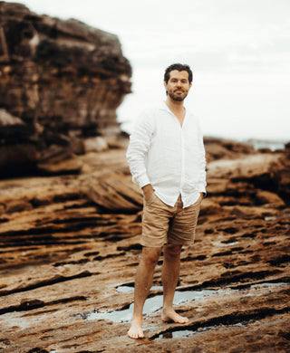 Comfortable Organic Linen Shorts with Drawcord Waist - Men's Outfit Hire for Photoshoots: Country Road Organic Linen Drawcord Shorts
