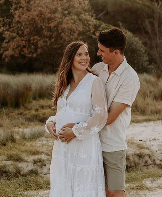 Coven & Co Lover Gown - Family Photoshoot Dress Hire: Relaxed and Flowy Design, Elastic Waist for Flexibility, Convenient Breastfeeding Option, Sizes XS to XL