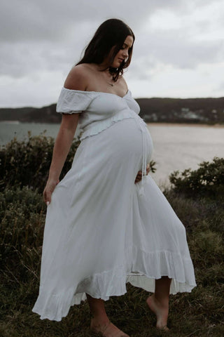 Sweet Flattering Sleeves Maternity Dress Hire - Coven & Co True Romance Gown