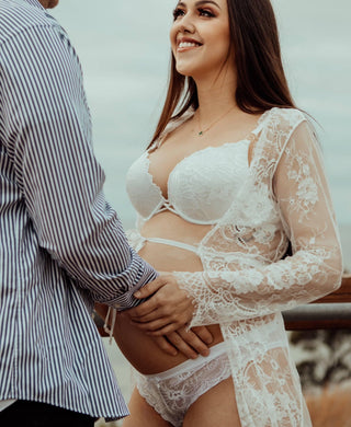 White Lace Maternity Photoshoot Kimono - Flexible Fit & Chic Chiffon Tie - Eve Lace Kimono - White - Maternity Dress Hire