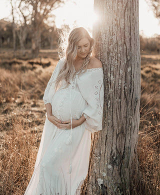 Bump-friendly maternity dress hire - Fillyboo 'CLEO' for photo shoots, baby showers and weddings.