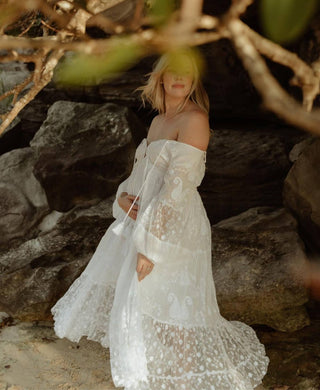 Growing Bump Maternity Dress Hire - Sacred Bundle Tallulah Lace Maxi Dress