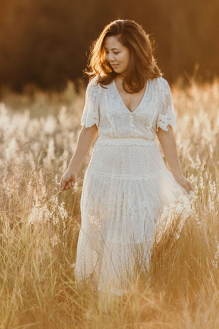 Maternity Wedding Dress Hire Perfect for Pregnant Brides - Spell Dawn Lace Gown