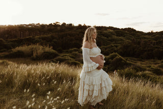 5 Benefits of Hiring Photographers for Maternity Photography