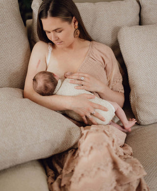 Breastfeeding & Newborn Photoshoot Dress Hire