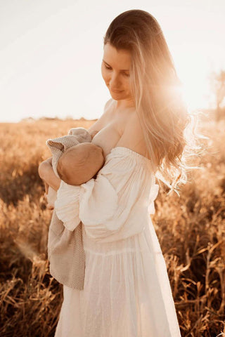 Breastfeeding-friendly Photoshoot Dress Hire