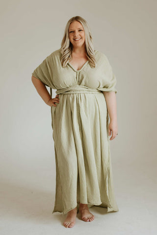 Plus size green dress hire