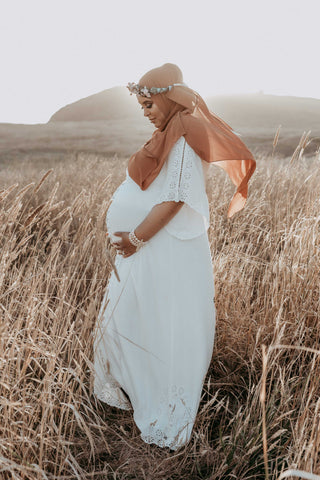 Boho maternity photoshoot dress hire - Fillyboo maternity dress - Size M: Fits AUS 10-14