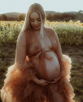 Capture stunning photos with this romantic maternity dress hire - Gigi Tulle Robe - Cinnamon - Maternity Photoshoot Robe                                                                                                                                                                           