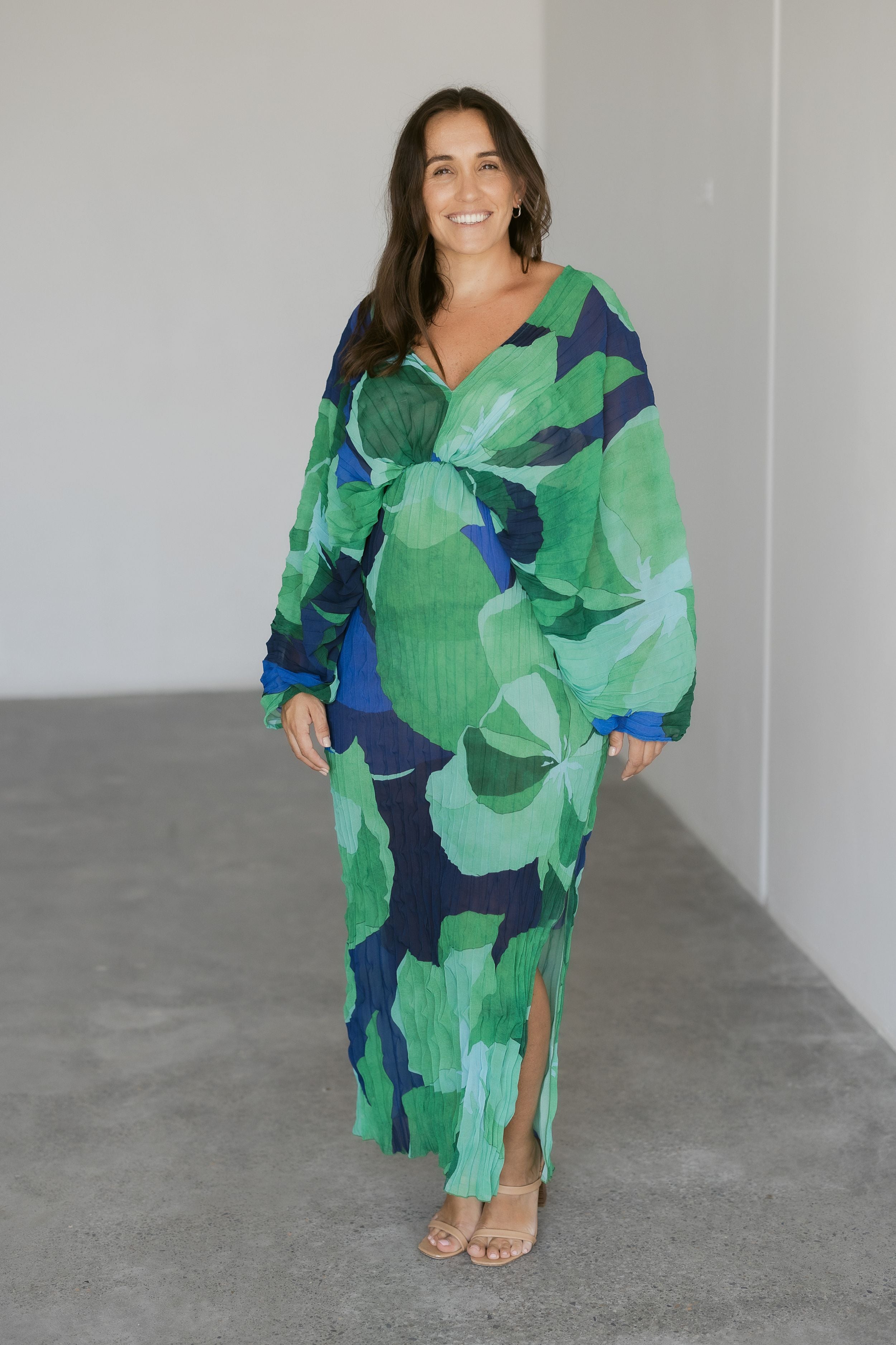 L'ide De Luxe Gown in Capri Green - Hire Now - Mama Rentals L'ide De Luxe Gown in Capri Green - Hire Now - Mama Rentals