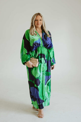 Glam Plus size dress hire