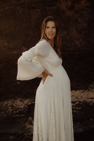 The Boho Shed Eloise Dress: Maternity Dress Hire - One Size Maternity Photoshoot Dress