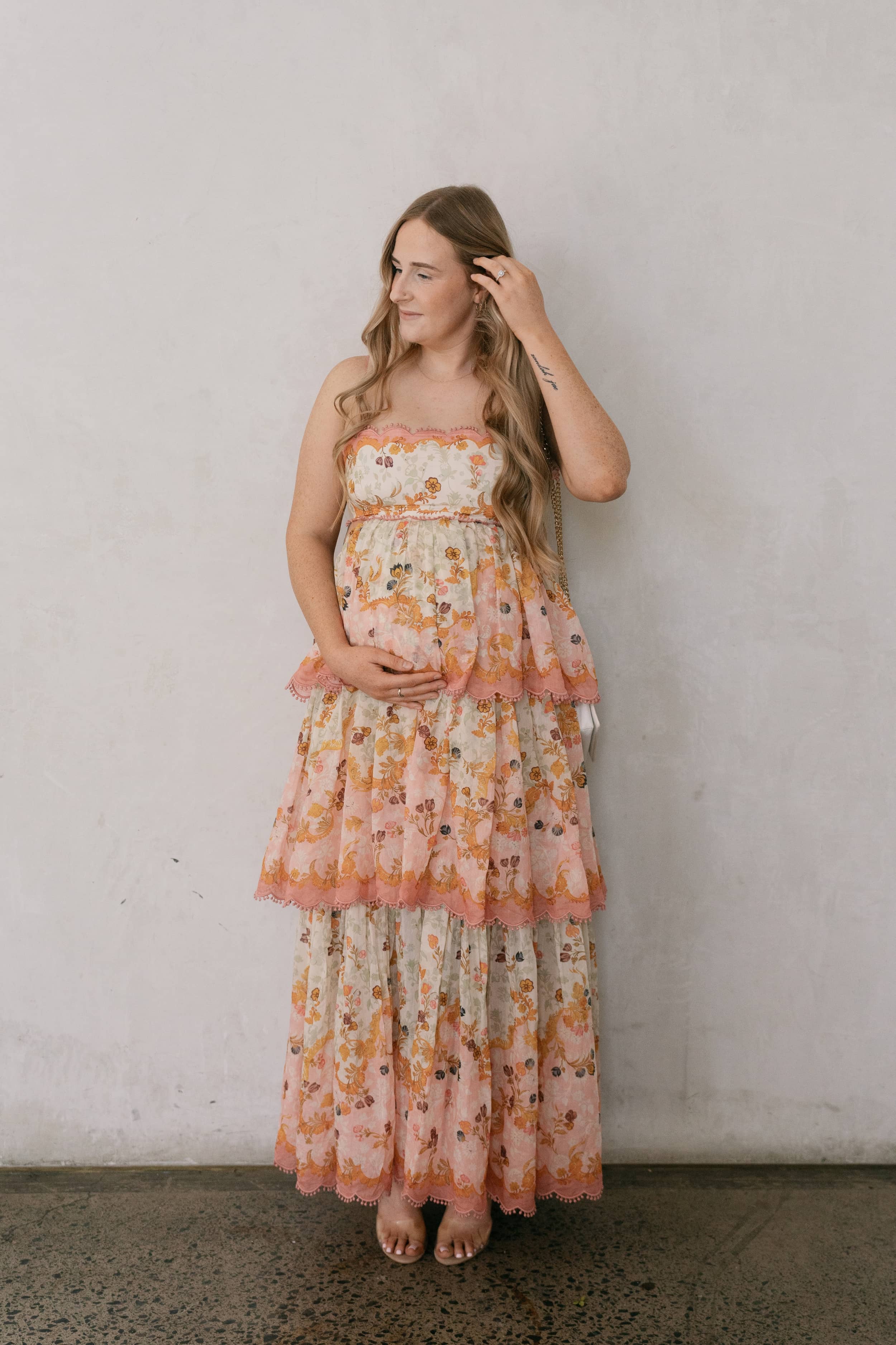 laurel frill midi dress zimmermann Introducing our new Zimmermann arrival - the Laurel Frill Midi Dress, made with delicate blend of silk and linen, it is light as feather, beaming with femininity and elegance. , Size 2